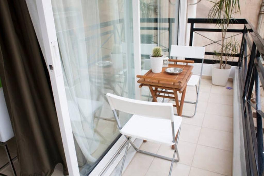 Thelma'S Apartment Афіни Екстер'єр фото