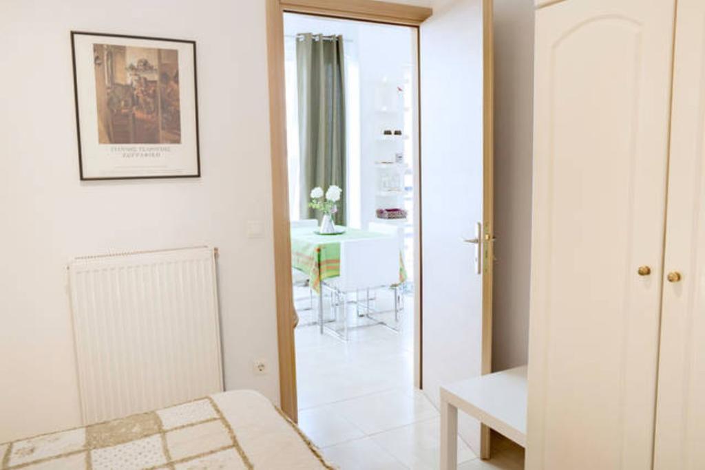Thelma'S Apartment Афіни Екстер'єр фото